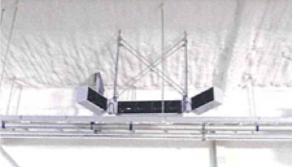天井裏の結露対策となる循環送風機の設置