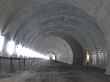 国道440号　地芳トンネル