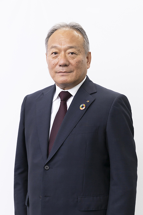 代表取締役社長 林 伊佐雄